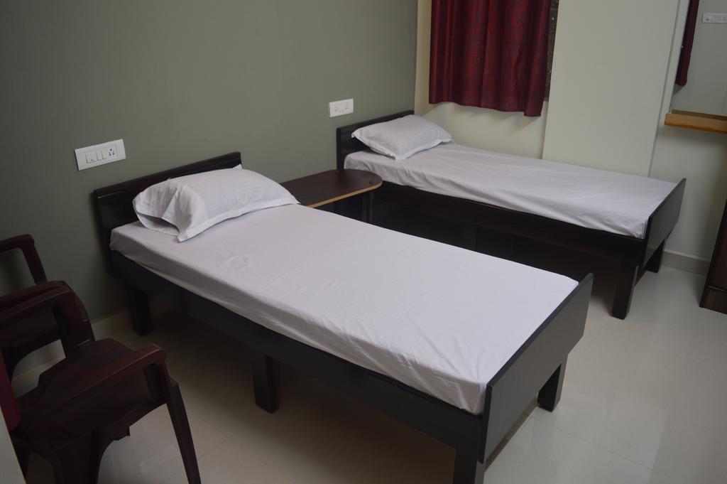 Sri Balaji Guest House バンガロール エクステリア 写真